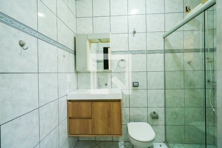 Casa à venda com 290m², 3 quartos e 2 vagasBanheiro da Suíte 1 - Externa