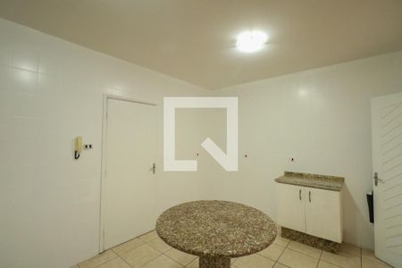 Casa à venda com 290m², 3 quartos e 2 vagasCozinha