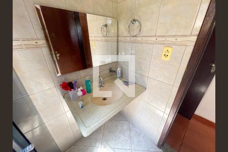 Casa à venda com 150m², 4 quartos e 7 vagasBanheiro Social