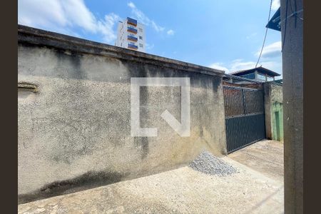 Casa à venda com 150m², 4 quartos e 7 vagasFachada