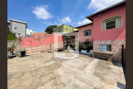 Casa à venda com 150m², 4 quartos e 7 vagasÁrea comum