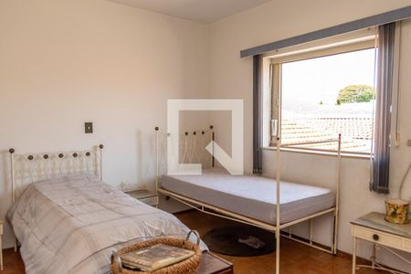 Casa para alugar com 300m², 3 quartos e 4 vagasPiso superior- Quarto 1