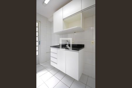 Apartamento à venda com 59m², 3 quartos e 1 vagaCozinha - Armários