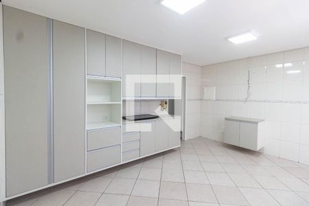 Casa para alugar com 143m², 3 quartos e 2 vagas Casa para alugar com 143m², 3 quartos e 2 vagasCozinha