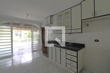 Casa à venda com 309m², 3 quartos e 5 vagasCozinha