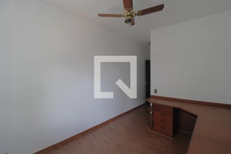 Casa à venda com 309m², 3 quartos e 5 vagasQuarto 2