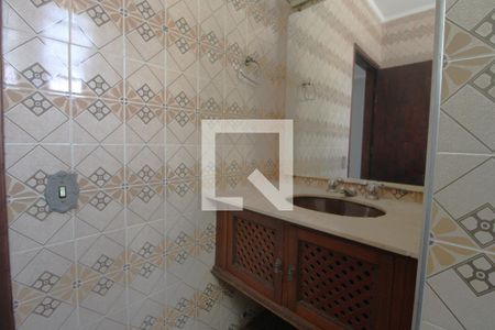 Casa à venda com 309m², 3 quartos e 5 vagasBanheiro 