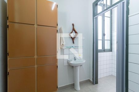 Casa à venda com 500m², 4 quartos e 1 vagaBanheiro 1