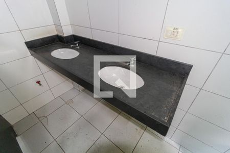 Casa à venda com 500m², 4 quartos e 1 vagaBanheiro - Garagem