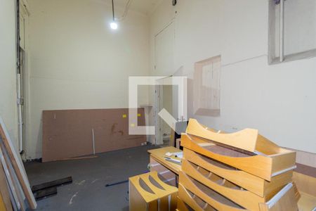 Casa à venda com 500m², 4 quartos e 1 vagaDepósito - Garagem