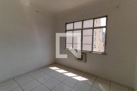 Quarto 1 de apartamento à venda com 2 quartos, 60m² em Centro, Niterói
