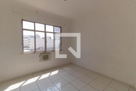 Quarto 1 de apartamento à venda com 2 quartos, 60m² em Centro, Niterói
