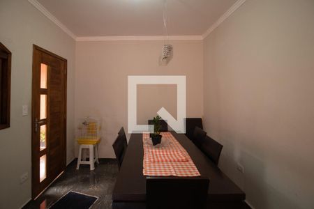 Casa à venda com 100m², 4 quartos e 2 vagas Casa à venda com 100m², 4 quartos e 2 vagasCopa e Cozinha