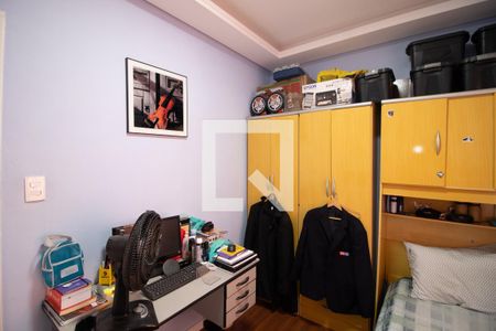 Casa à venda com 100m², 4 quartos e 2 vagas Casa à venda com 100m², 4 quartos e 2 vagasQuarto 2