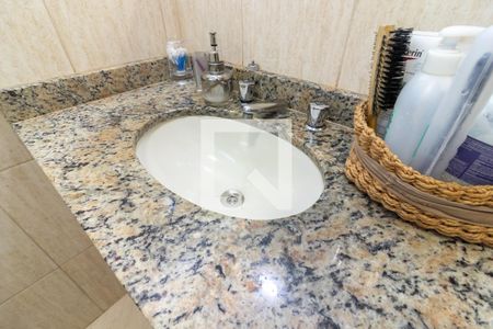 Casa à venda com 158m², 3 quartos e 3 vagasBanheiro da Suíte 3