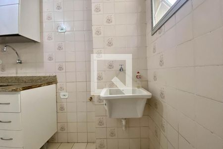 Apartamento para alugar com 65m², 2 quartos e 1 vagaÁrea de Serviço