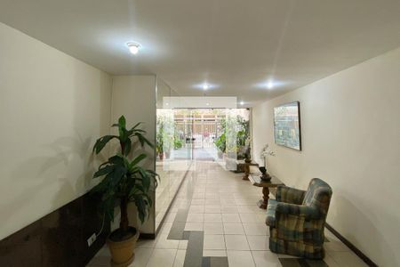 Apartamento para alugar com 65m², 2 quartos e 1 vagaPortaria