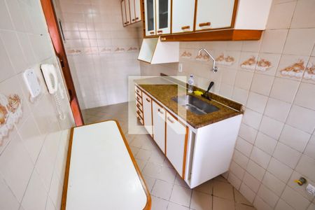 Apartamento para alugar com 70m², 2 quartos e 1 vagaCozinha