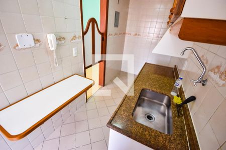 Apartamento para alugar com 70m², 2 quartos e 1 vagaCozinha