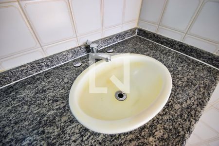 Apartamento para alugar com 70m², 2 quartos e 1 vagaBanheiro Social