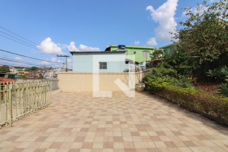 Casa à venda com 152m², 2 quartos e 1 vagaJardim e Quintal