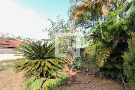 Casa à venda com 152m², 2 quartos e 1 vagaJardim e Quintal