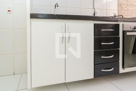 Apartamento à venda com 48m², 2 quartos e sem vagaCozinha - Armários