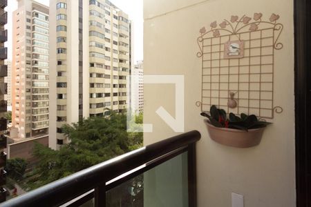 Apartamento à venda com 70m², 2 quartos e 2 vagasVaranda