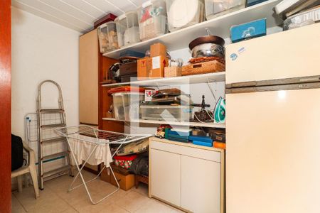 Casa à venda com 324m², 4 quartos e 4 vagas Casa à venda com 324m², 4 quartos e 4 vagasÁrea de Serviço