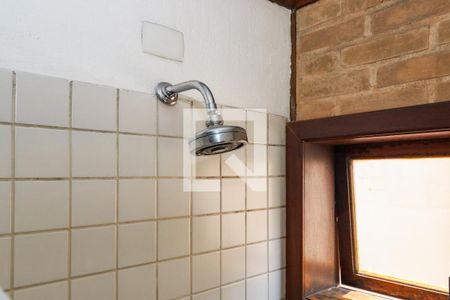 Casa à venda com 324m², 4 quartos e 4 vagas Casa à venda com 324m², 4 quartos e 4 vagasBanheiro da Suíte 1