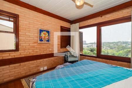 Casa à venda com 324m², 4 quartos e 4 vagas Casa à venda com 324m², 4 quartos e 4 vagasSuíte 1