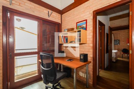 Casa à venda com 324m², 4 quartos e 4 vagas Casa à venda com 324m², 4 quartos e 4 vagasSuíte Americana 1