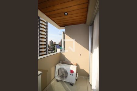 Varanda  de apartamento para alugar com 1 quarto, 37m² em Vila Uberabinha, São Paulo