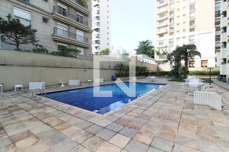 Apartamento para alugar com 37m², 1 quarto e 1 vagaÁrea comum - Piscina