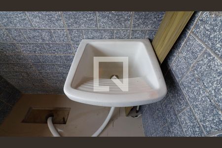 Apartamento à venda com 73m², 2 quartos e 1 vaga Apartamento à venda com 73m², 2 quartos e 1 vagaÁrea de Serviço