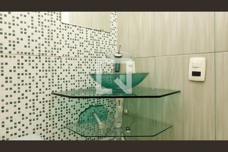 Apartamento à venda com 73m², 2 quartos e 1 vaga Apartamento à venda com 73m², 2 quartos e 1 vagaBanheiro 2