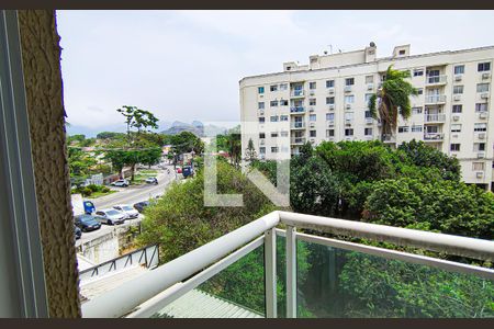 sala/varanda de apartamento para alugar com 1 quarto, 47m² em Taquara, Rio de Janeiro