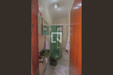 Casa à venda com 150m², 3 quartos e 2 vagasBanheiro