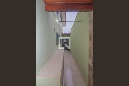 Casa à venda com 150m², 3 quartos e 2 vagasCorredor 