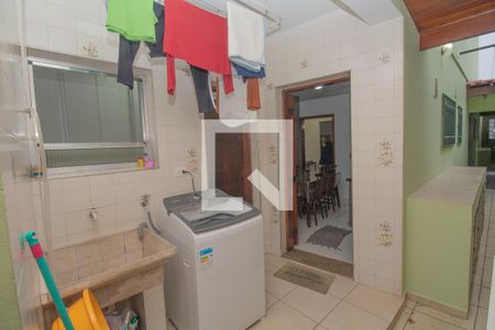 Casa à venda com 150m², 3 quartos e 2 vagasÁrea de serviço 