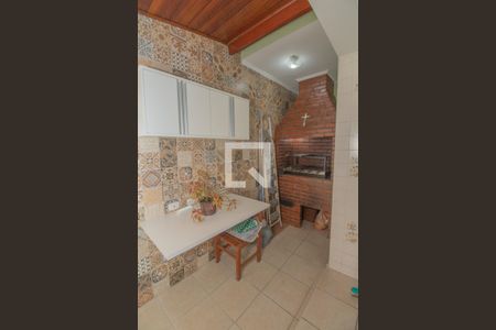 Casa à venda com 150m², 3 quartos e 2 vagasCozinha 