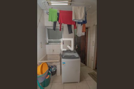 Casa à venda com 150m², 3 quartos e 2 vagasÁrea de serviço 