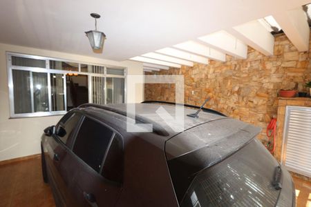 Casa à venda com 170m², 3 quartos e 2 vagasGaragem
