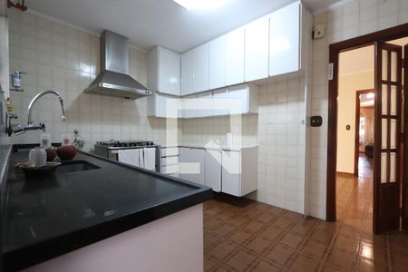 Casa à venda com 170m², 3 quartos e 2 vagasCozinha