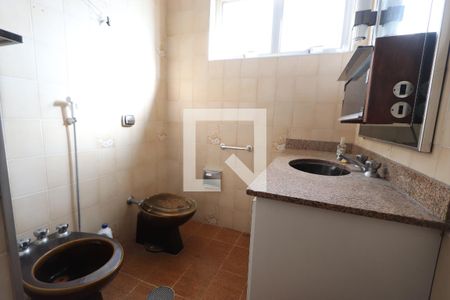 Casa à venda com 170m², 3 quartos e 2 vagasBanheiro Social