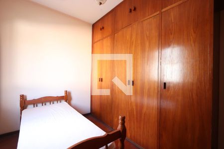 Casa à venda com 170m², 3 quartos e 2 vagasQuarto 2