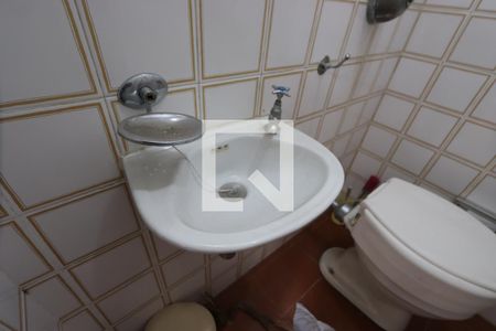 Casa à venda com 170m², 3 quartos e 2 vagasBanheiro de serviço