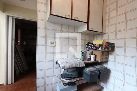 Casa à venda com 170m², 3 quartos e 2 vagasLavanderia