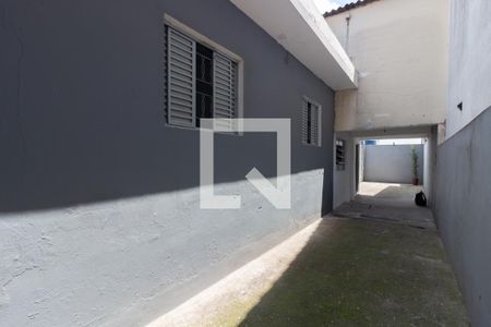 Casa para alugar com 45m², 1 quarto e 1 vaga Casa para alugar com 45m², 1 quarto e 1 vagaGaragem