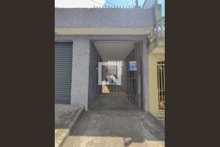 Casa para alugar com 45m², 1 quarto e 1 vaga Casa para alugar com 45m², 1 quarto e 1 vagaFachada